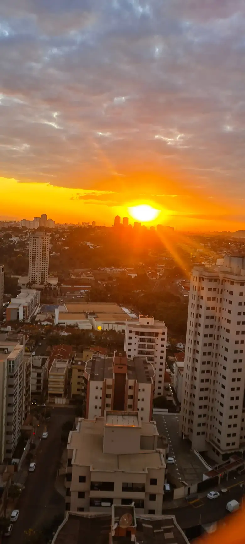 Amanhecer observado a partir do apartamento, foto 05