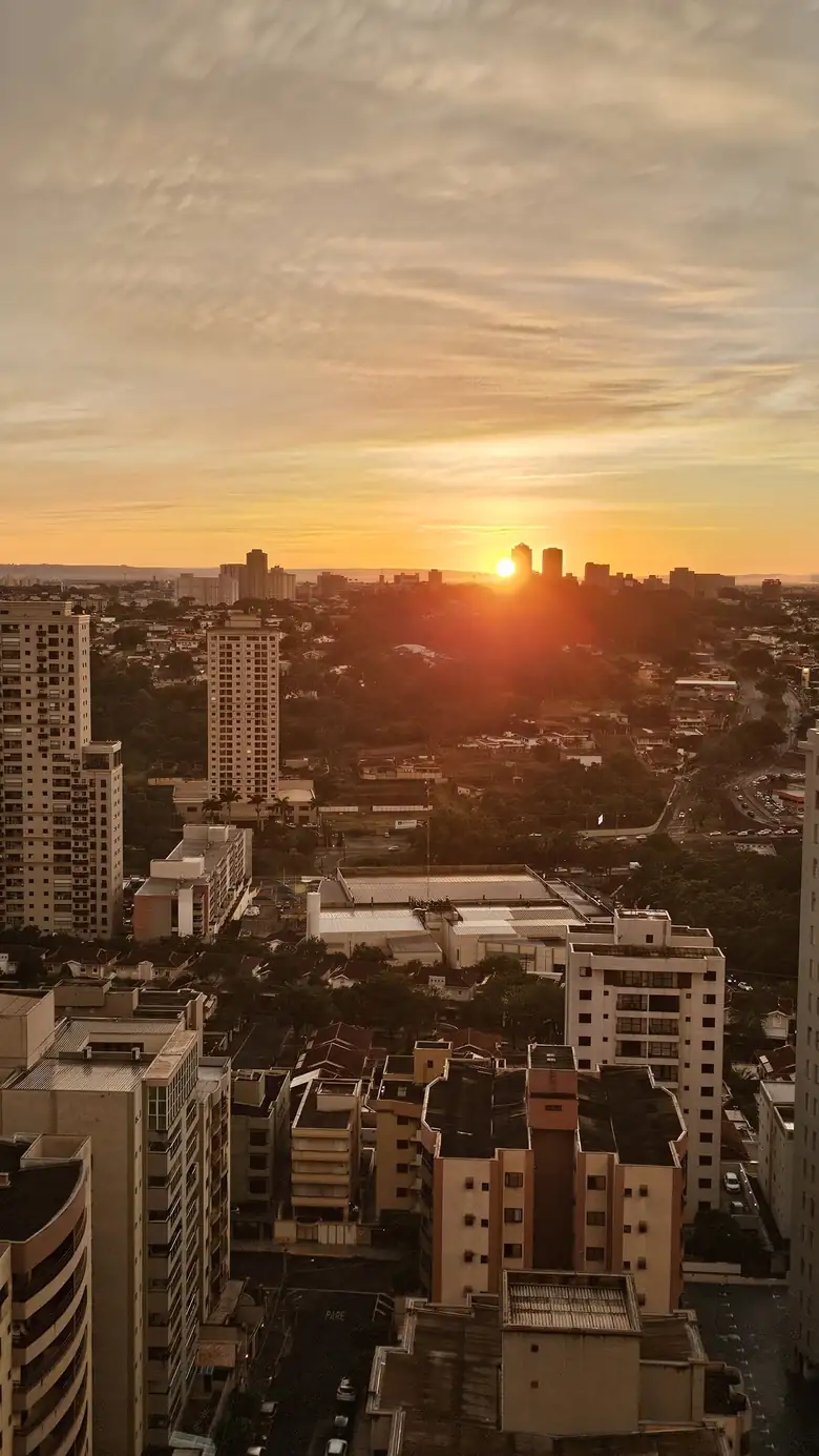 Amanhecer observado a partir do apartamento, foto 18